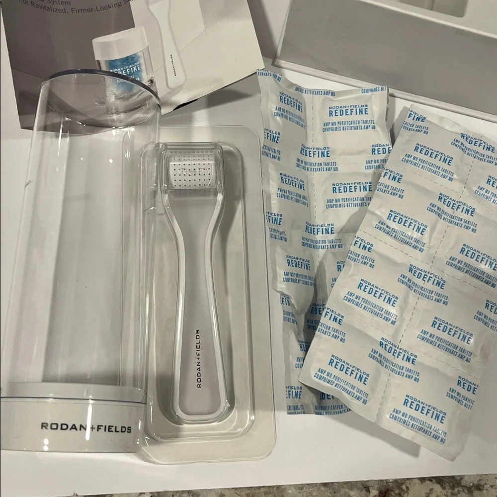 Rodan and Fields Redefine AMP MD System - Picture 2 of 4